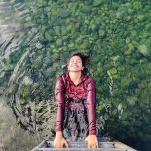 Meet your Posher, Amalrani